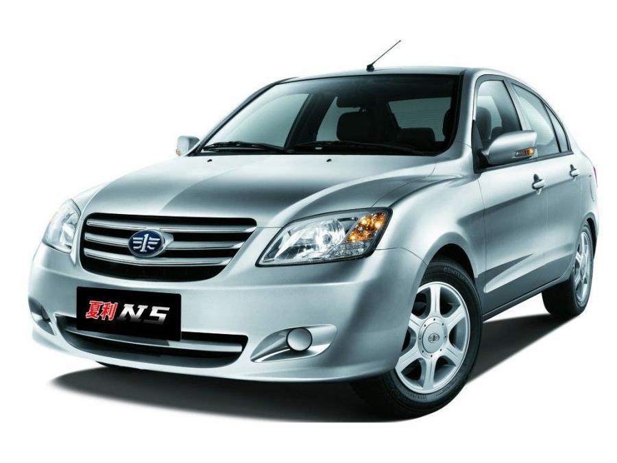  FAW Xiali N5 2009 года  (фото 2 из 7)